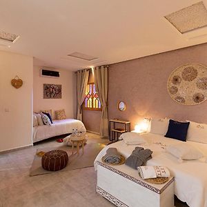 Riad Miel & Une Nuit